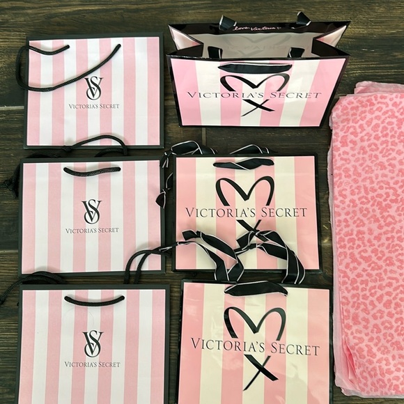 Victoria's Secret Shopping Bags with Wrapping Papers - Picture 2 of 5